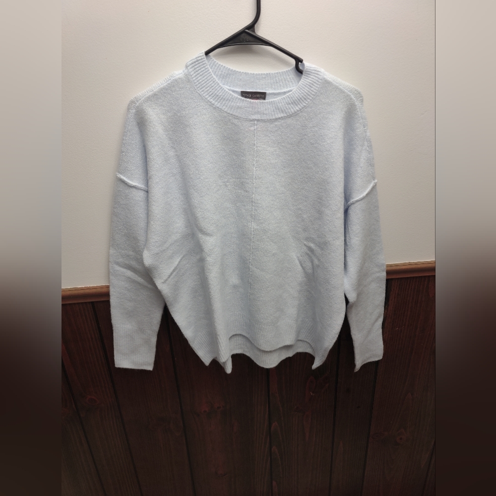 Vince Camuto Sweater